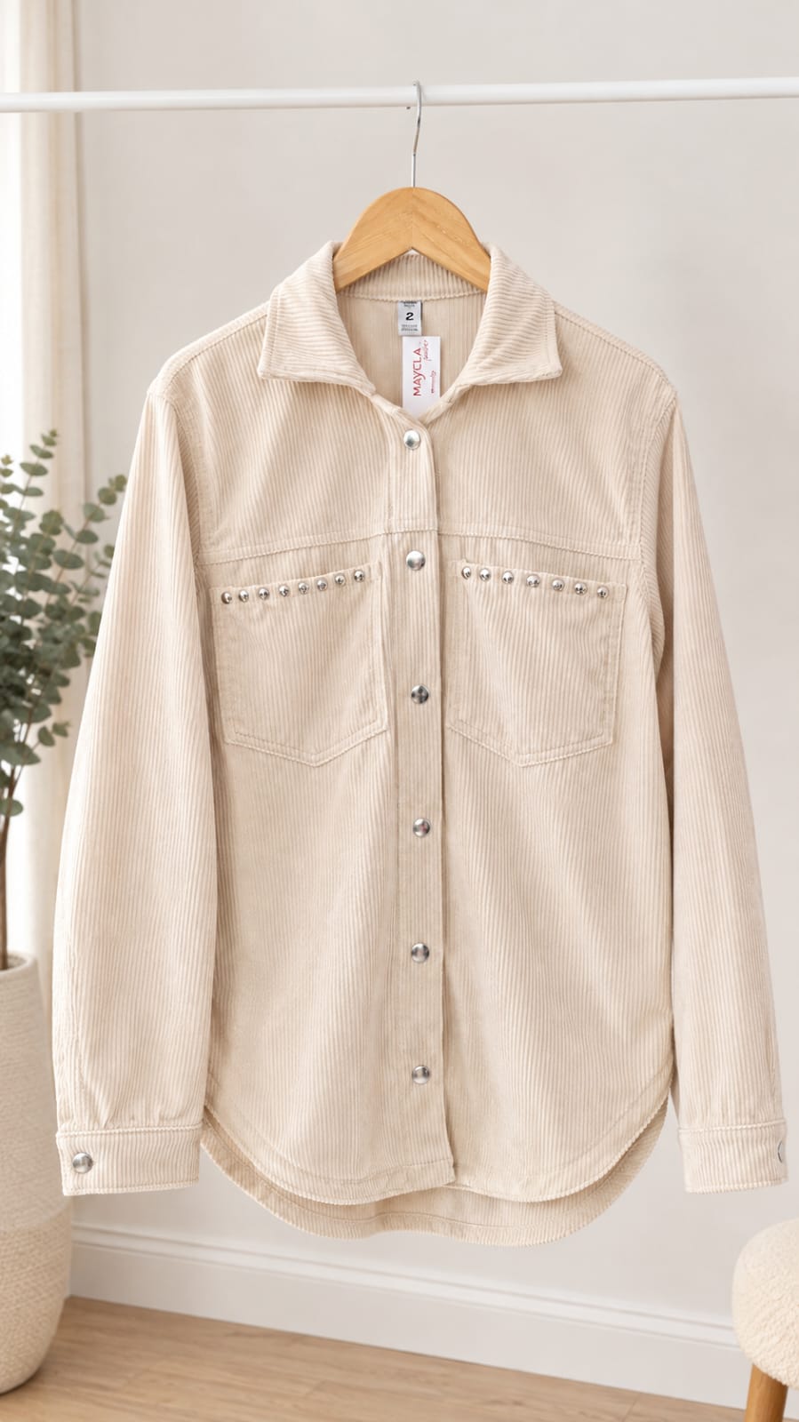 CHAQUETA CON TACHAS - Imagen 2